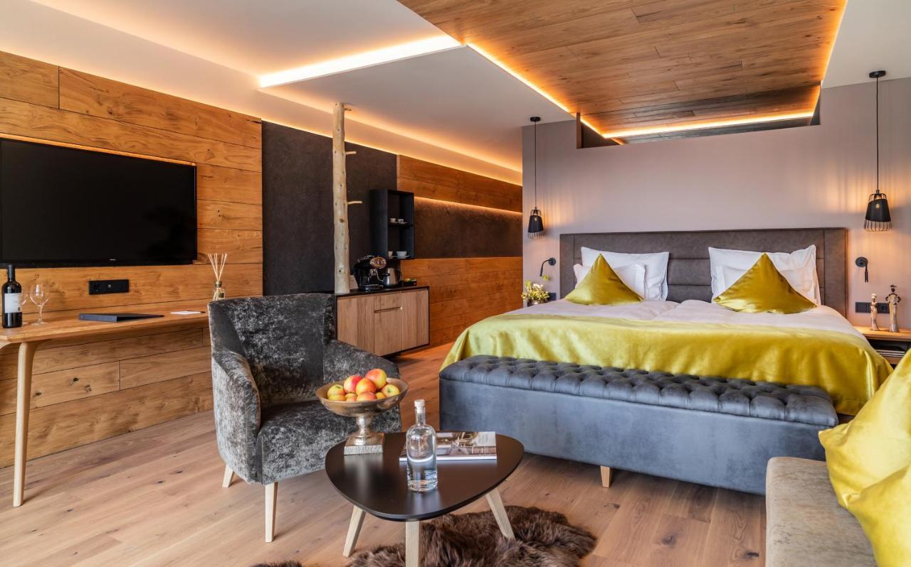 Boutique Hotel Kircher Sarentino Dış mekan fotoğraf